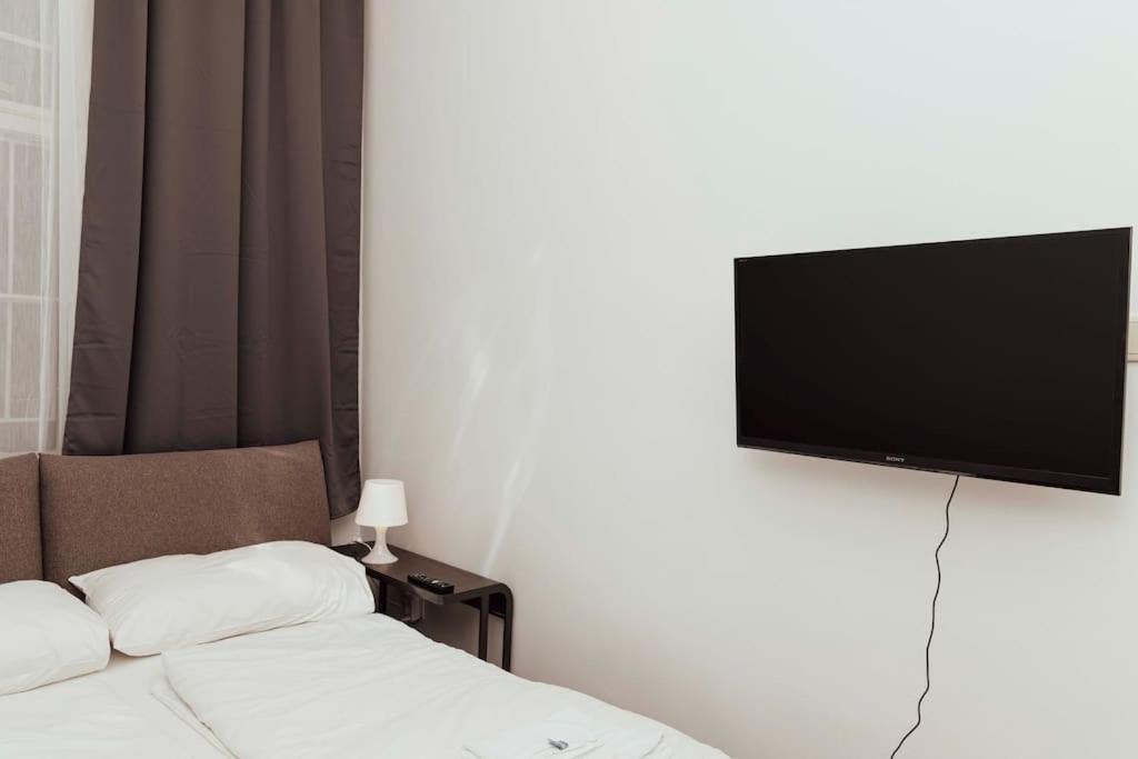 Modern Stylish Comfortable 2 Bedroom Apartment ウィーン エクステリア 写真